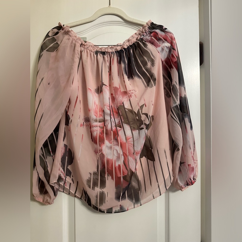 White House Black Market Blouse